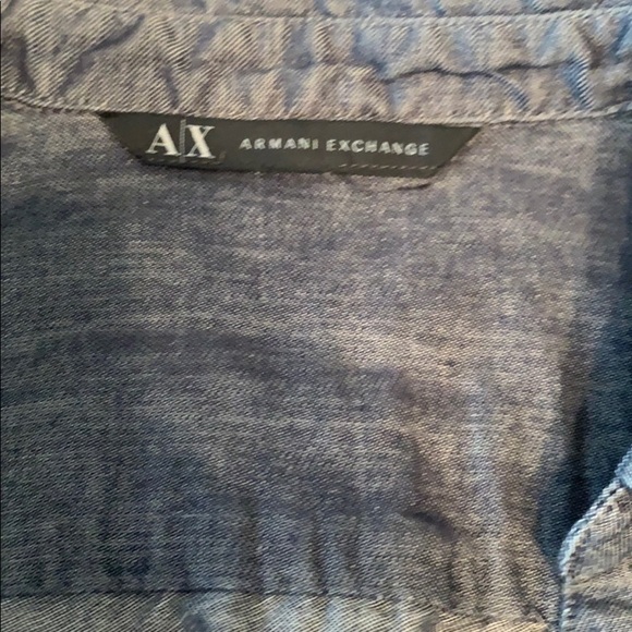 AX Armani Exchange Chambray v-neck Button shirt women’s small - Picture 4 of 9